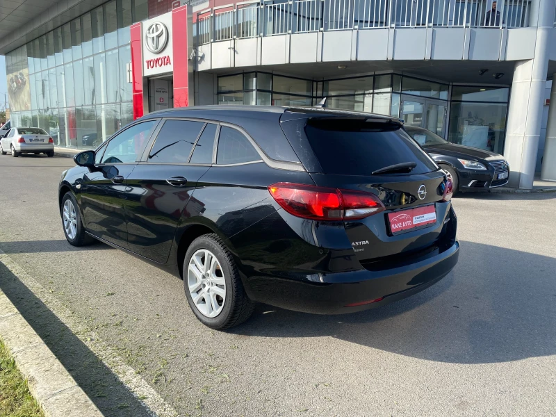 Opel Astra 1.6D Touring Sport, снимка 4 - Автомобили и джипове - 49916179