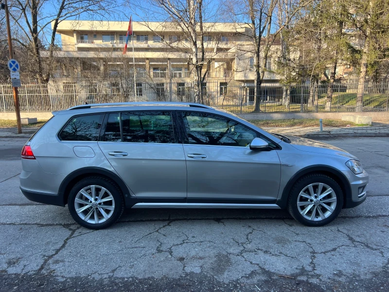 VW Alltrack 2.0TDI-150к.с/ ПЕЧКА/ ПОДГРЕВ/ НАВИ/ПАНОРАМА, снимка 4 - Автомобили и джипове - 53132763