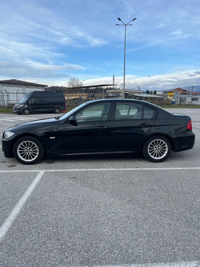 BMW 320 BMW 320d E90 | Автомат | M пакет, снимка 7 - Автомобили и джипове - 53441132