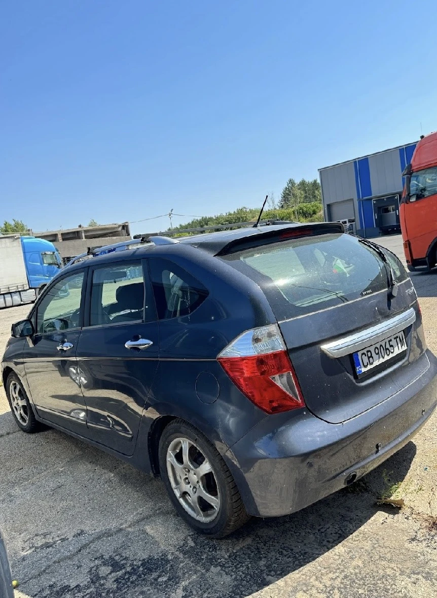 Honda Fr-v  - изображение 4