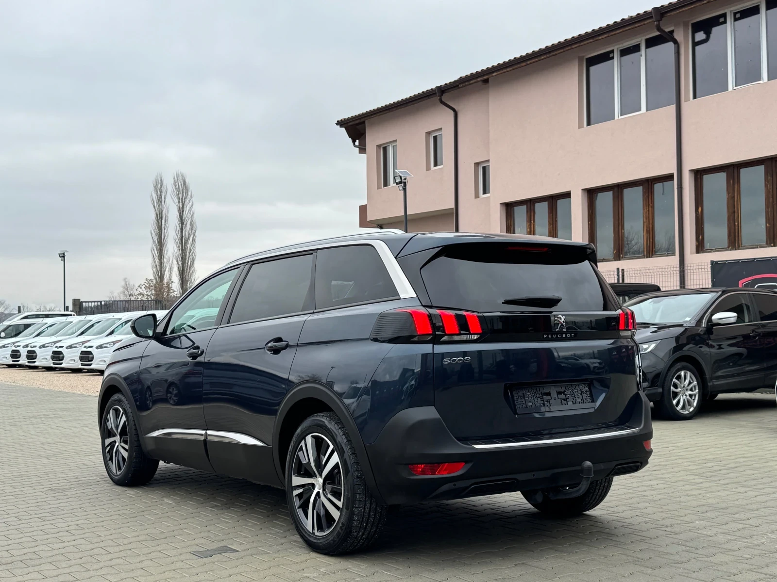 Peugeot 5008 1.6HDI AVTOMAT 7-МЕСТА - изображение 3