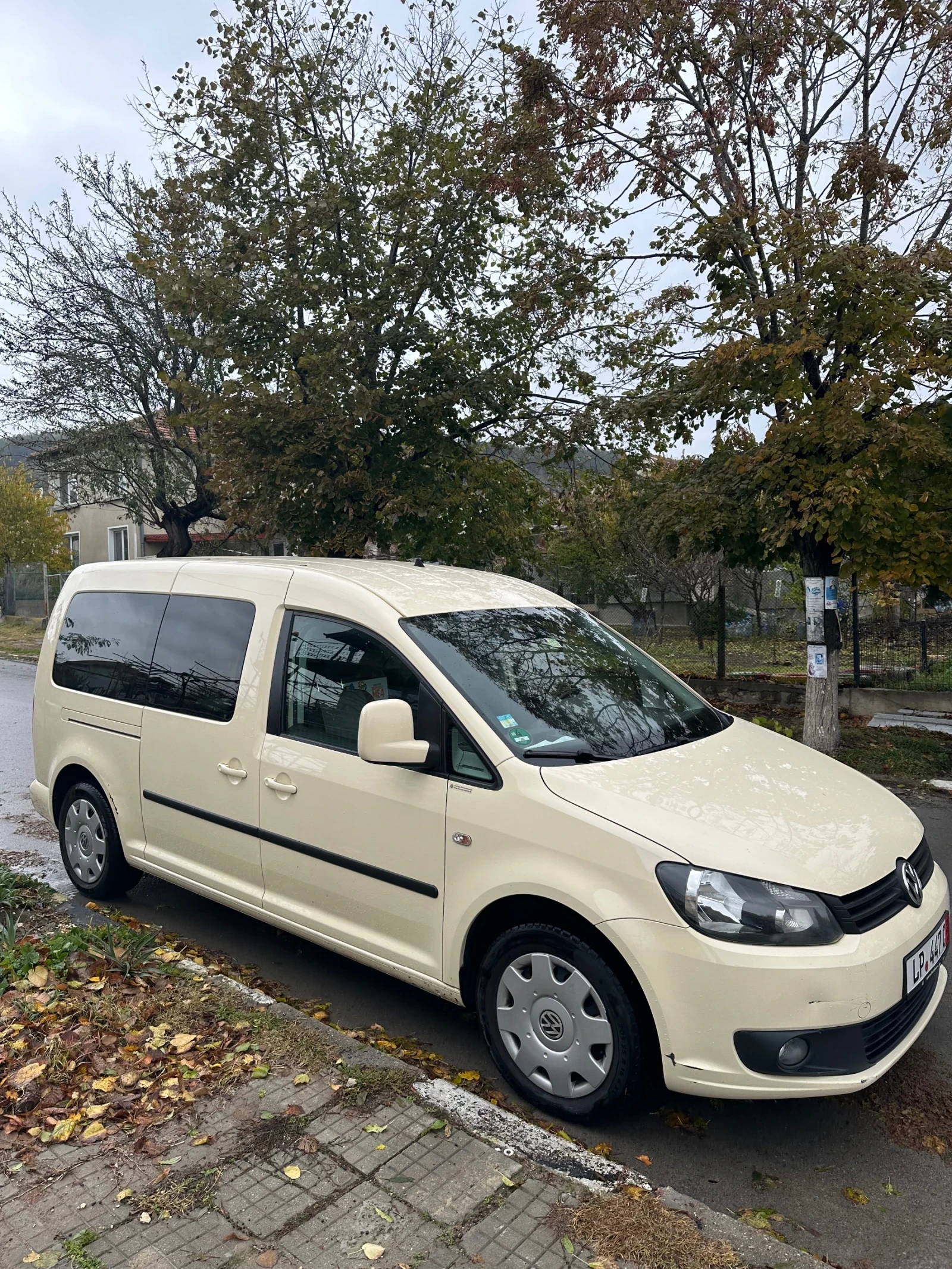 VW Caddy Caddy maxi, снимка 2 - Автомобили и джипове - 54407361