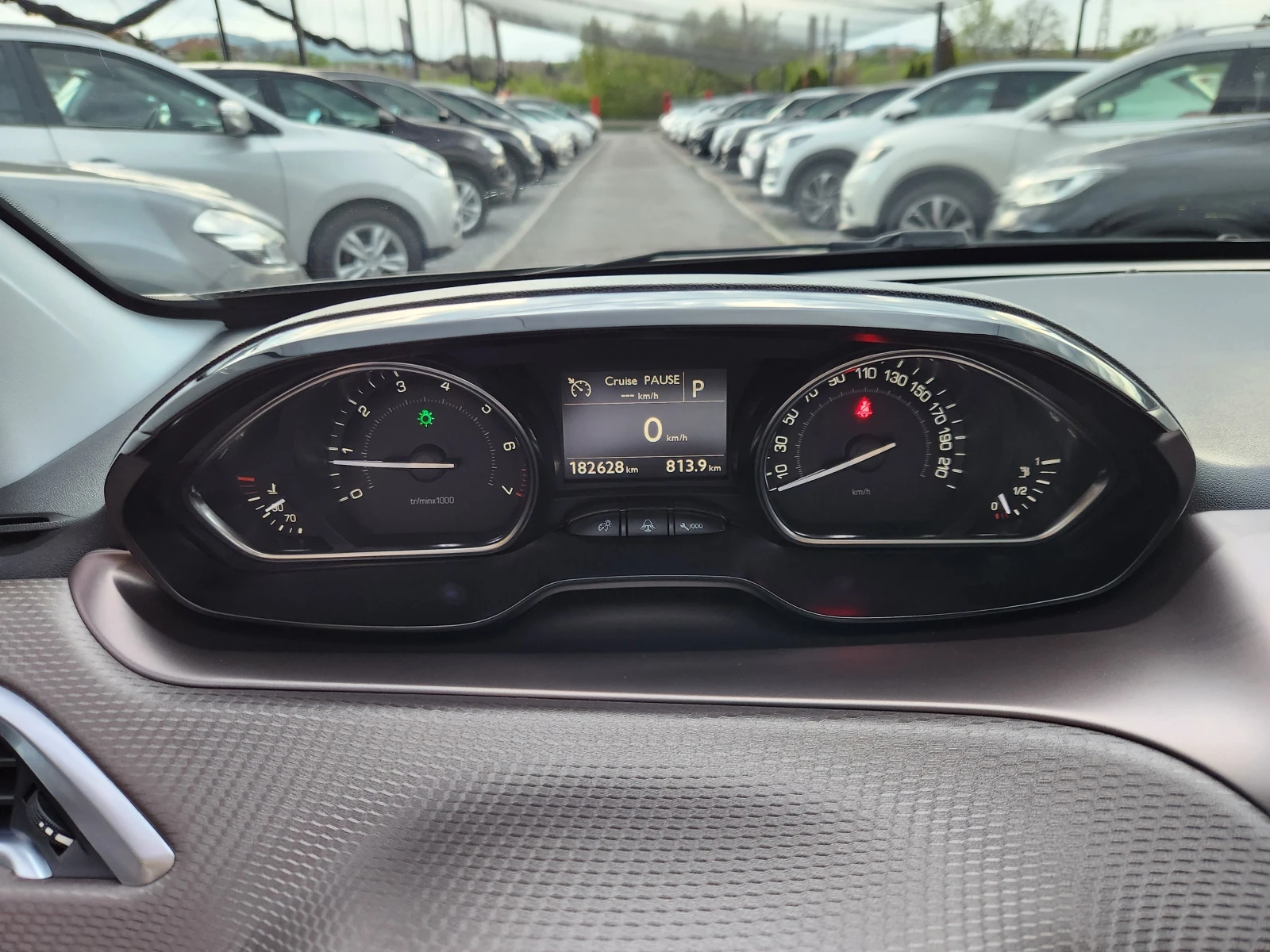 Peugeot 2008 1.6I-120к.с-EURO 5b-АВТОМАТИК-ШВЕЙЦАРИЯ - изображение 10