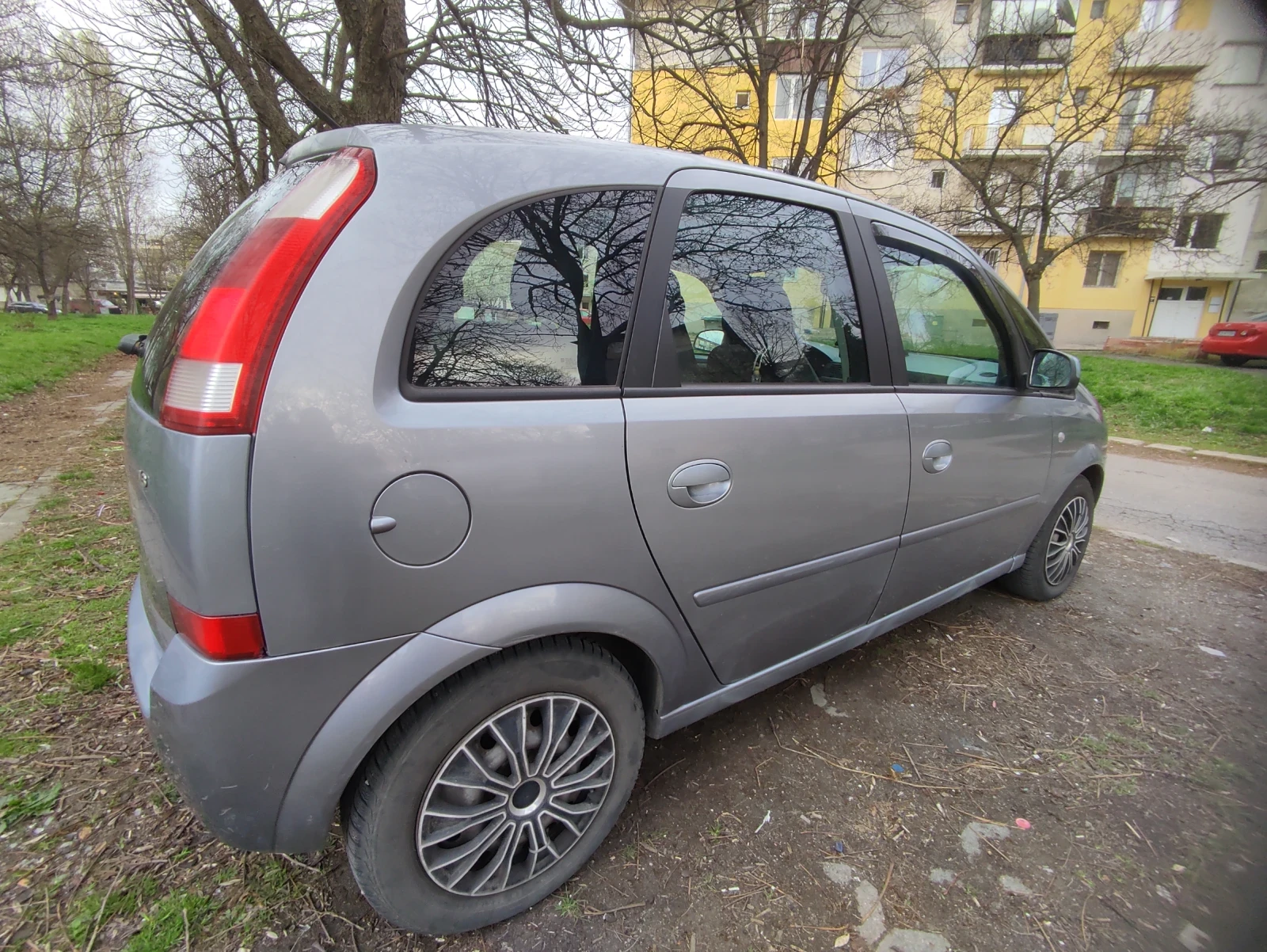 Opel Meriva  - изображение 4