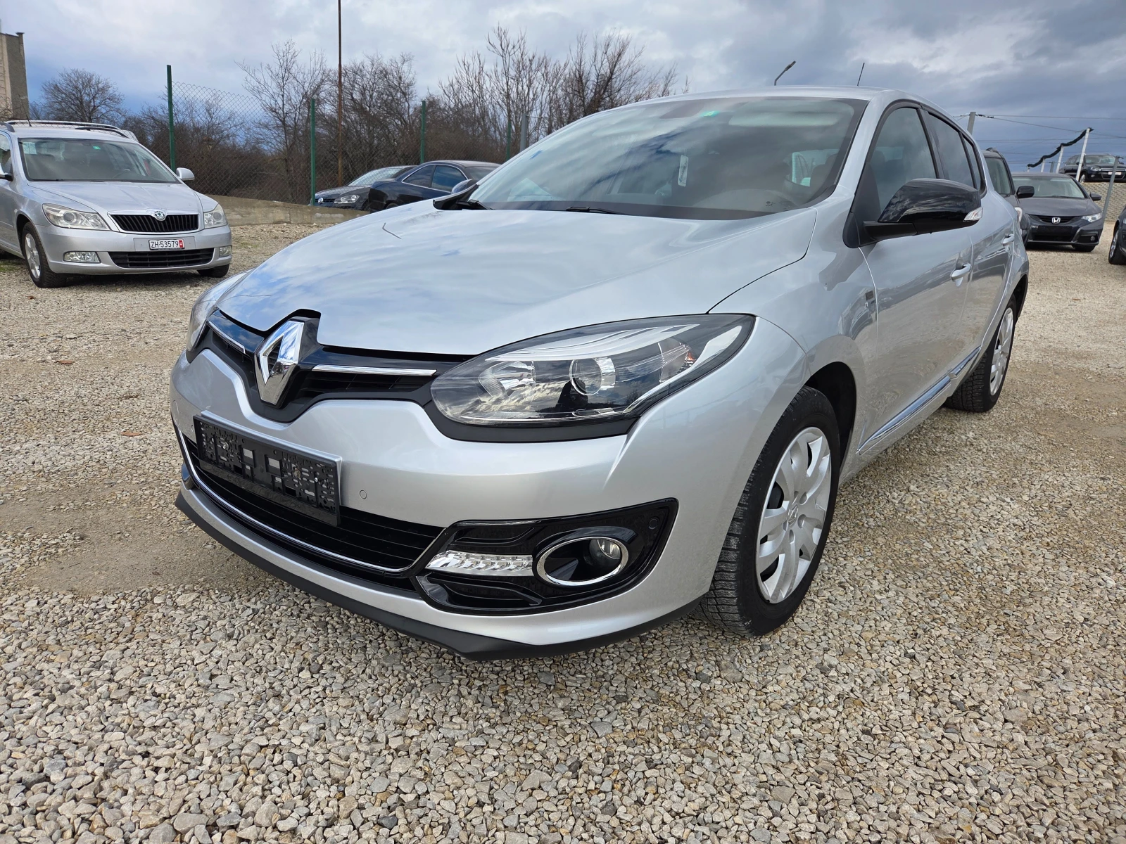 Renault Megane  1.2T 130 k.c Facelift BOSE ���������  | Mobile.bg � ����������� 1