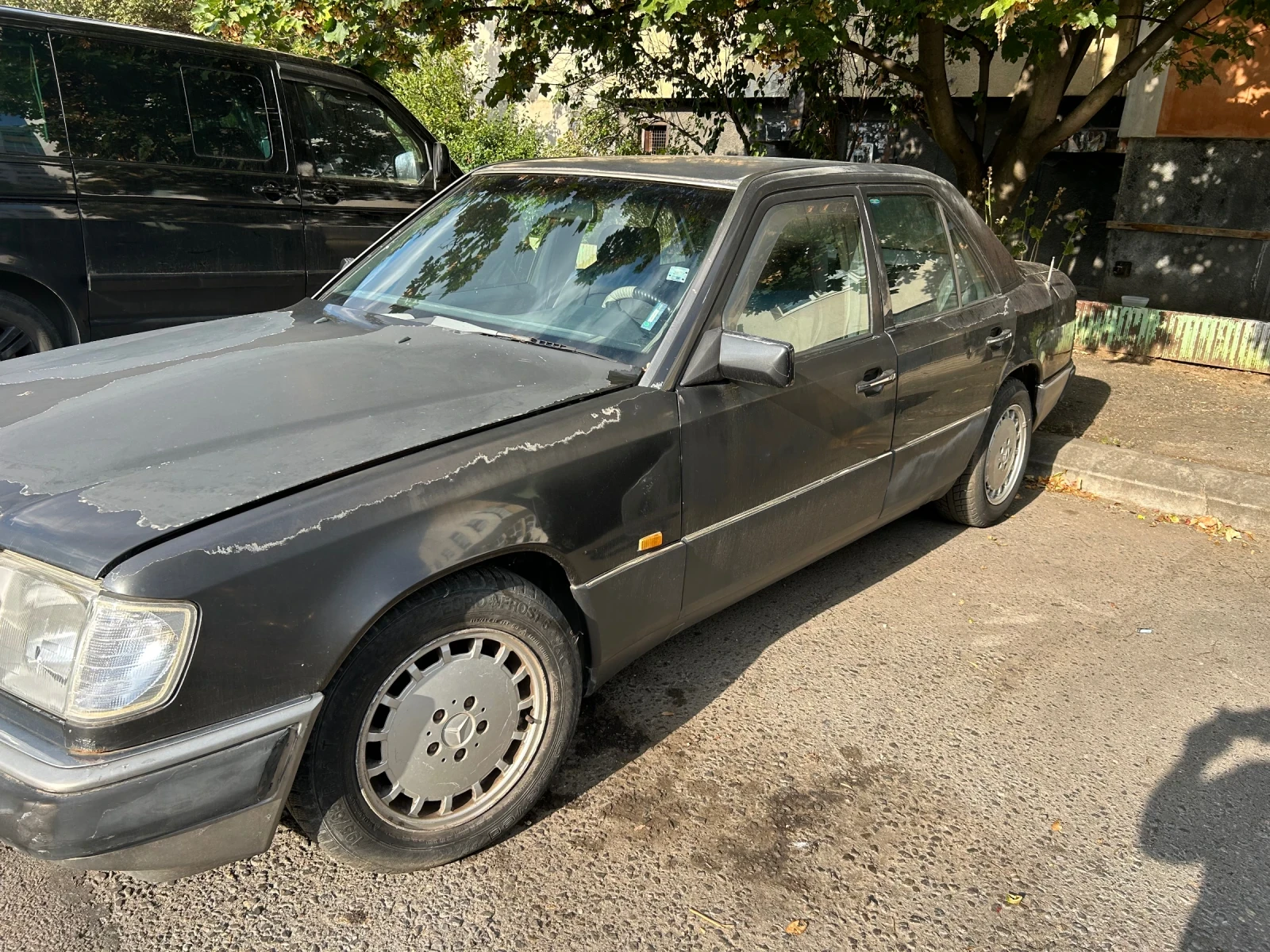 Mercedes-Benz 124  - изображение 4