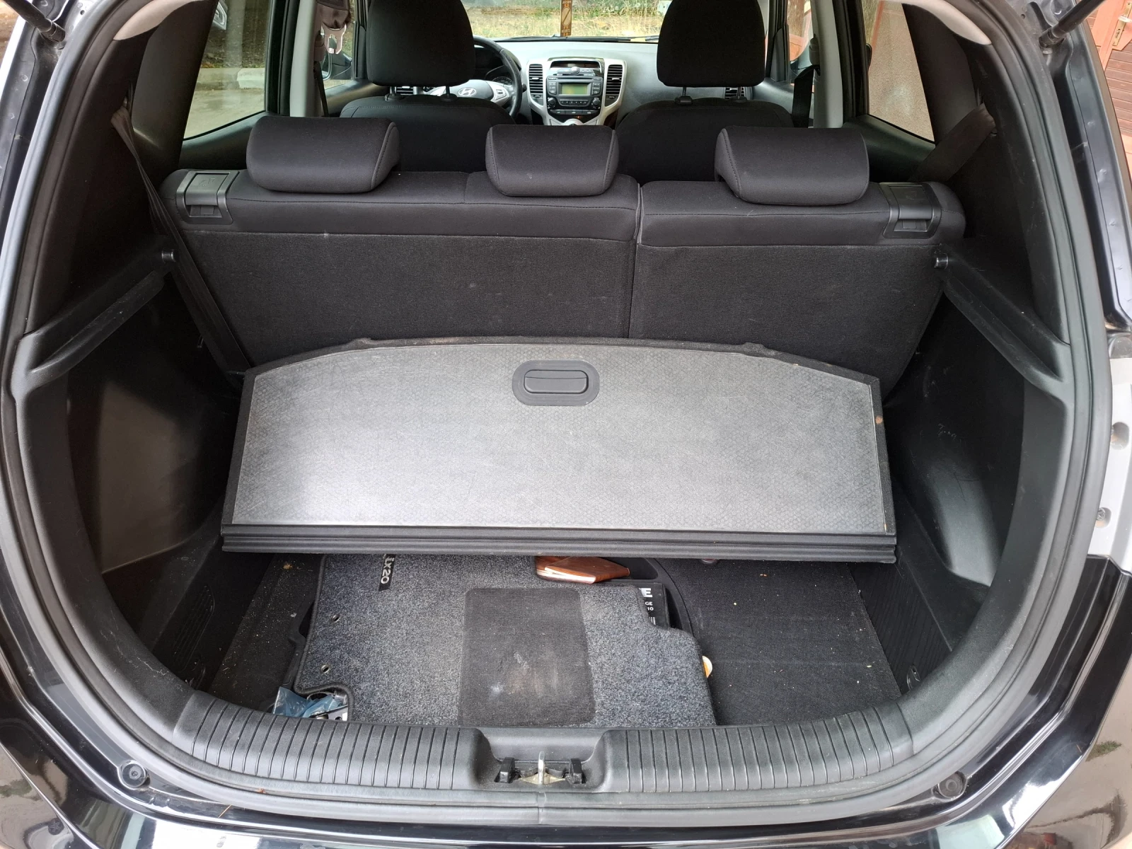Hyundai Ix20 1.6 i  - изображение 9