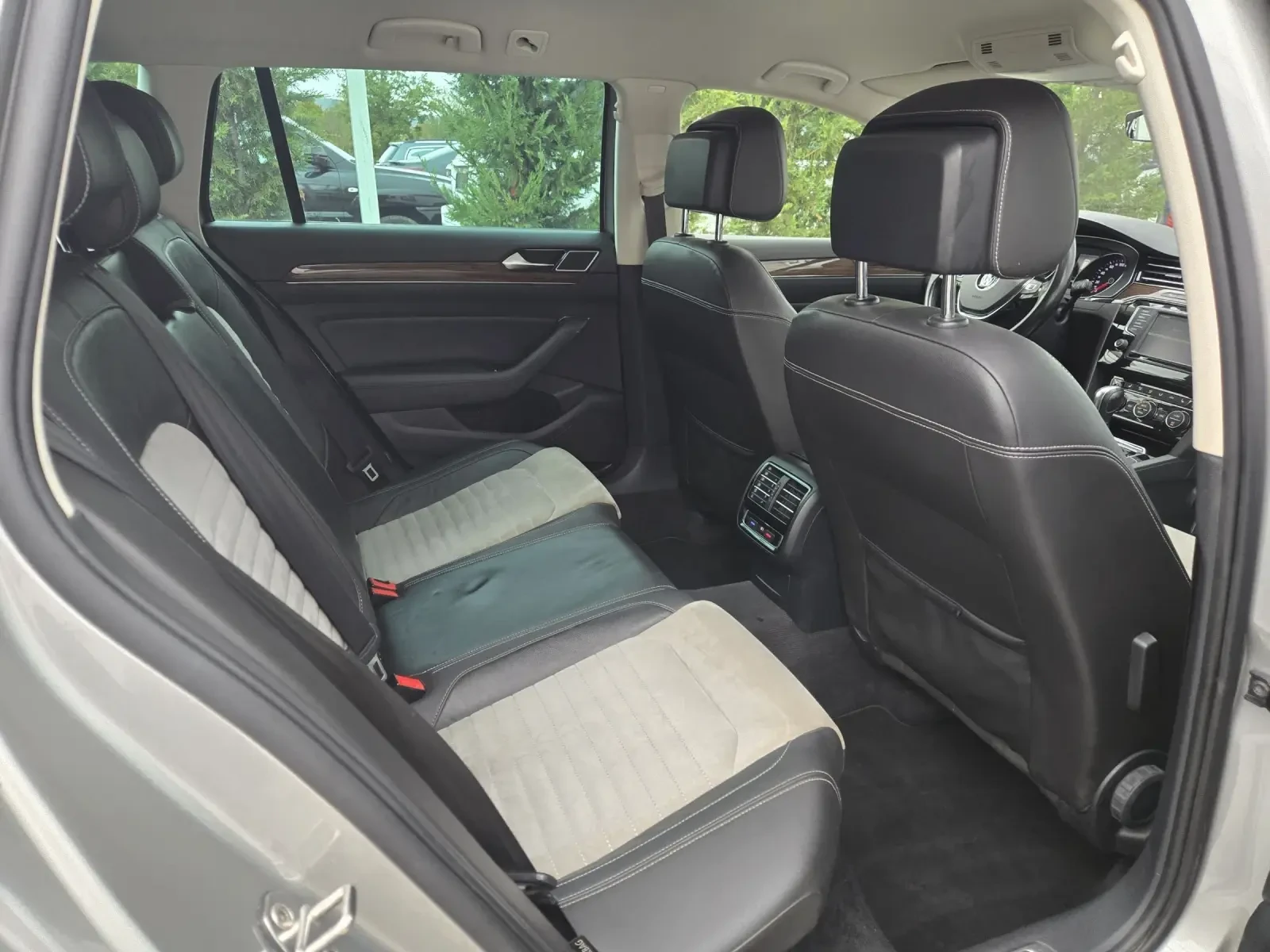 VW Passat 2.0TDI-239KC= = 4MOTION= = DYNAUDI | Mobile.bg   14