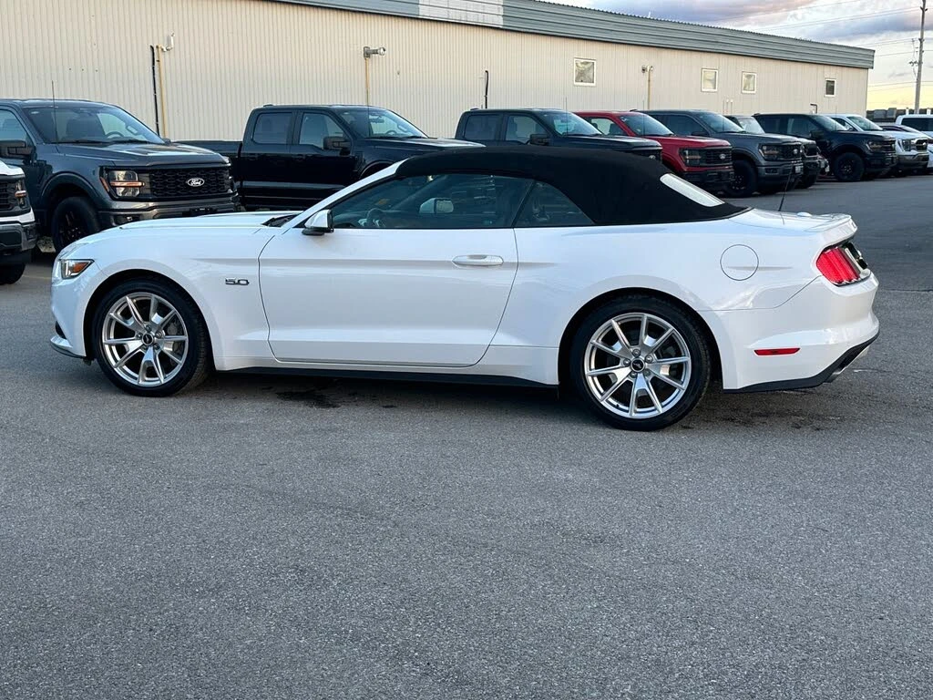 Ford Mustang * GT* Premium* АвтоКредит* (ЦЕНА ДО БГ) - изображение 7