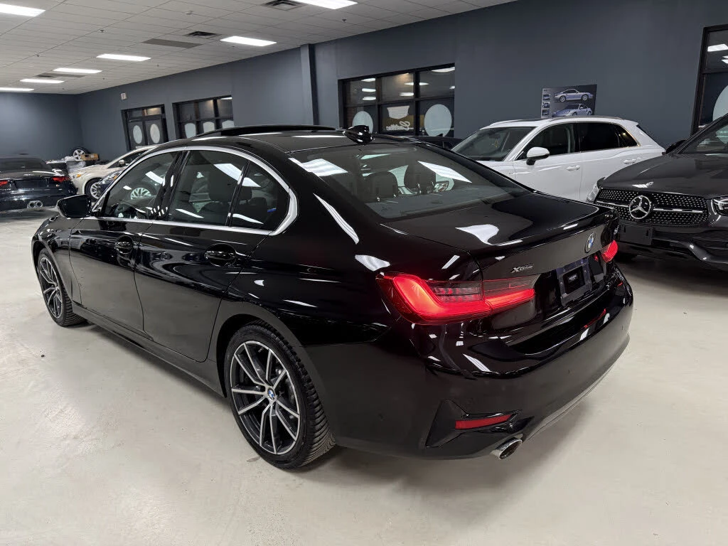 BMW 330 xDrive* ����������* (���� �� ��)  | Mobile.bg � ����������� 8