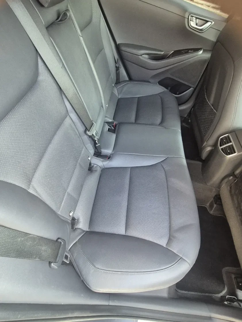 Hyundai Ioniq 38KW Premium - изображение 10