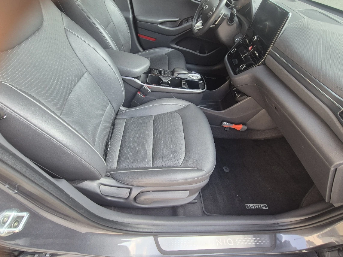 Hyundai Ioniq 38KW Premium, снимка 12 - Автомобили и джипове - 53747180