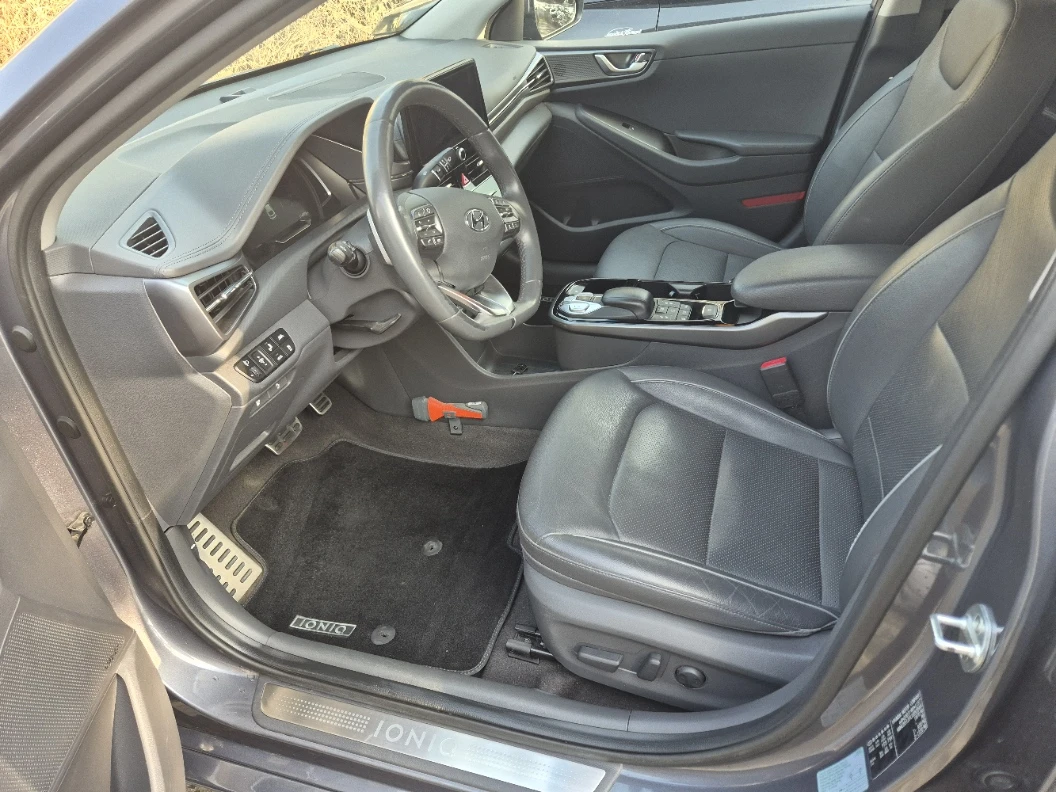 Hyundai Ioniq 38KW Premium