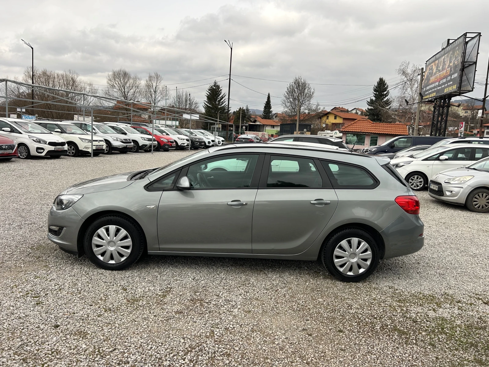 Opel Astra 1.7CDTI EURO5A, снимка 4 - Автомобили и джипове - 53901587