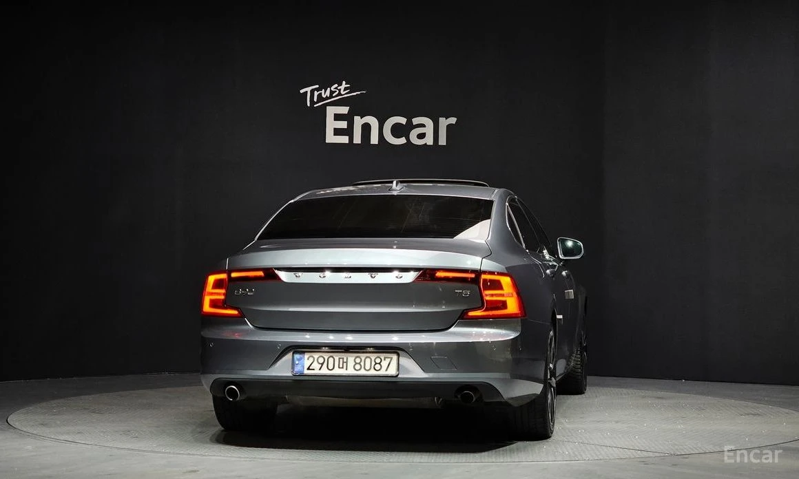 Volvo S90 T5* MOMENTUM* ШИБИДАХ* ПОДГРЕВ* LANE* ASSIST* , снимка 4 - Автомобили и джипове - 54073103