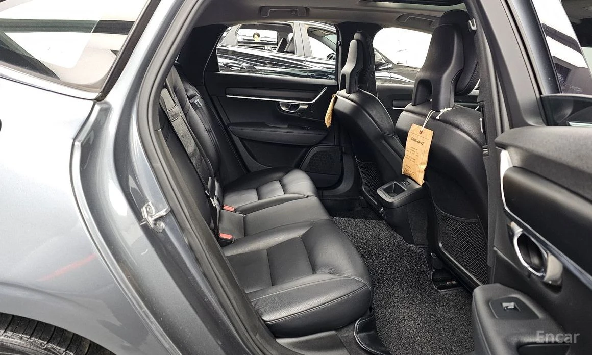 Volvo S90 T5* MOMENTUM* ШИБИДАХ* ПОДГРЕВ* LANE* ASSIST* , снимка 9 - Автомобили и джипове - 54073103