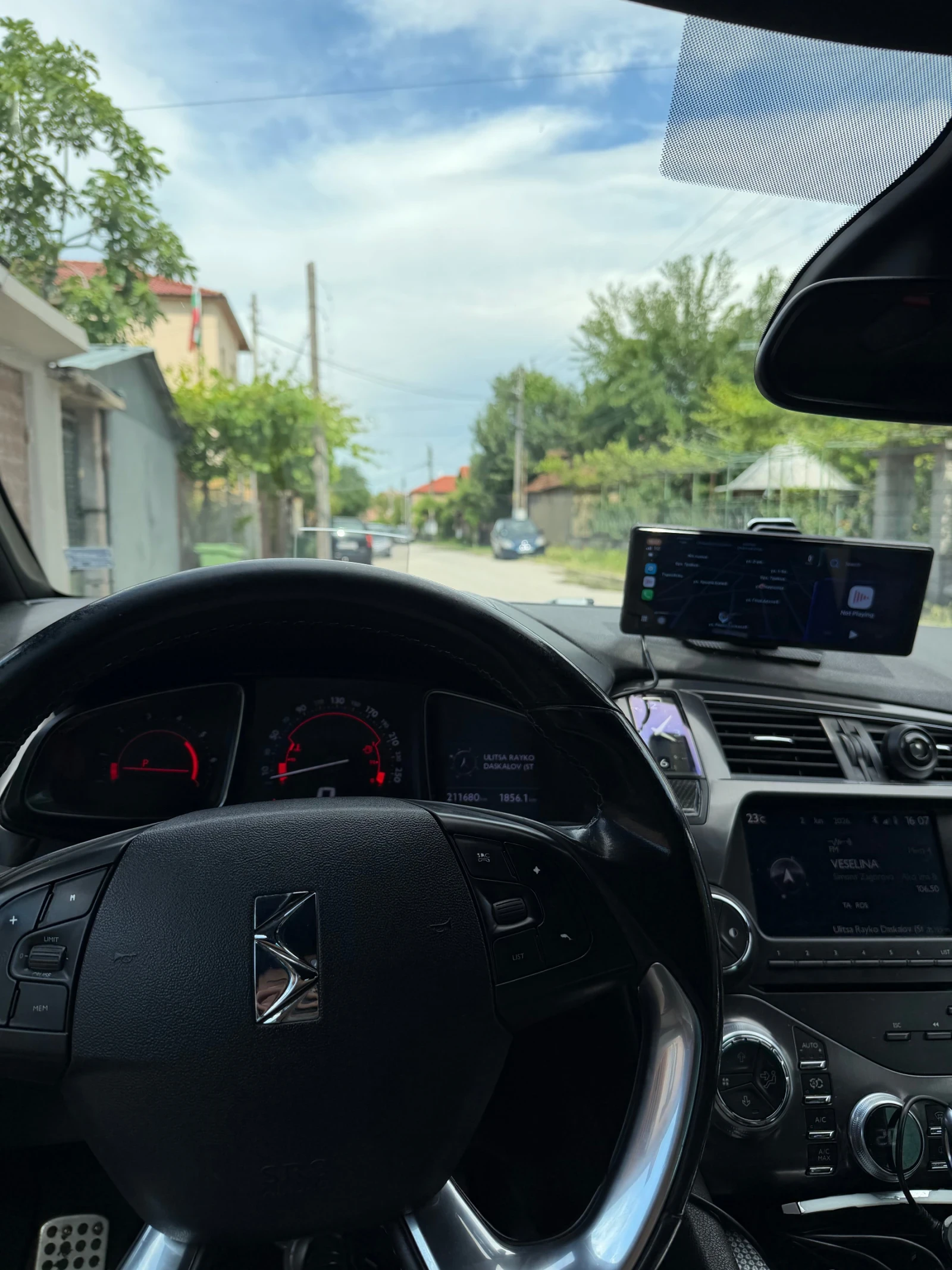DS DS 5, снимка 9 - Автомобили и джипове - 54752088