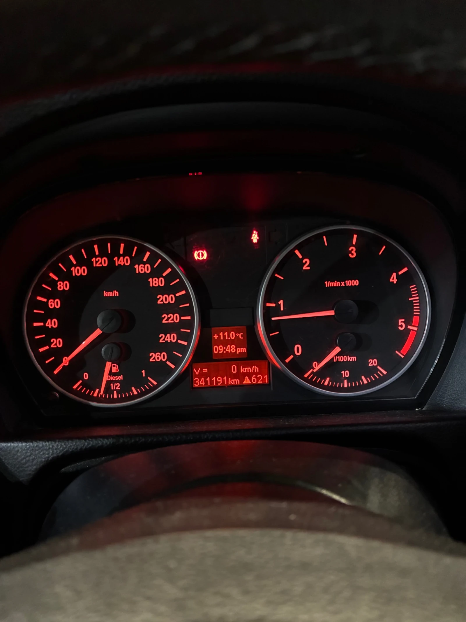 BMW 320 E91, снимка 8 - Автомобили и джипове - 55004294