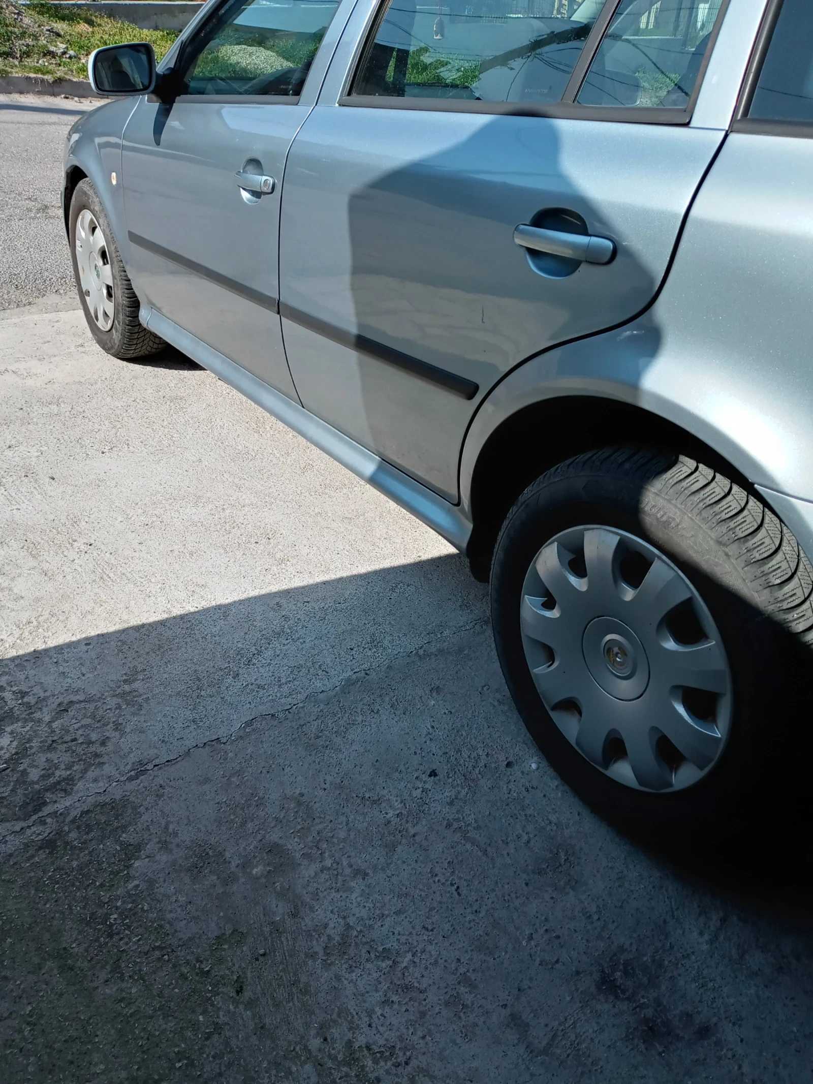 Skoda Octavia 1.6 i, снимка 14 - Автомобили и джипове - 55333627