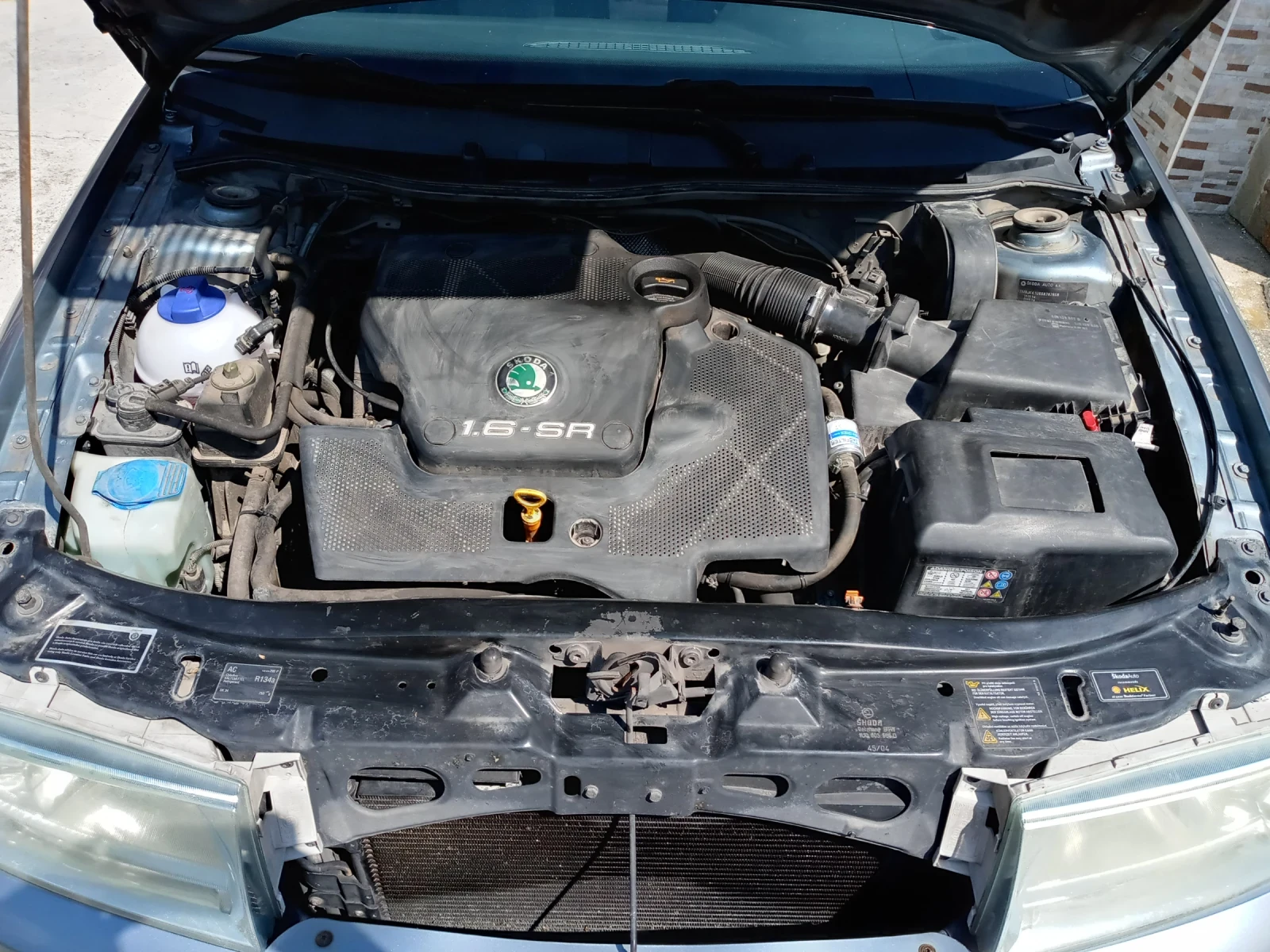 Skoda Octavia 1.6 i, снимка 2 - Автомобили и джипове - 55333627