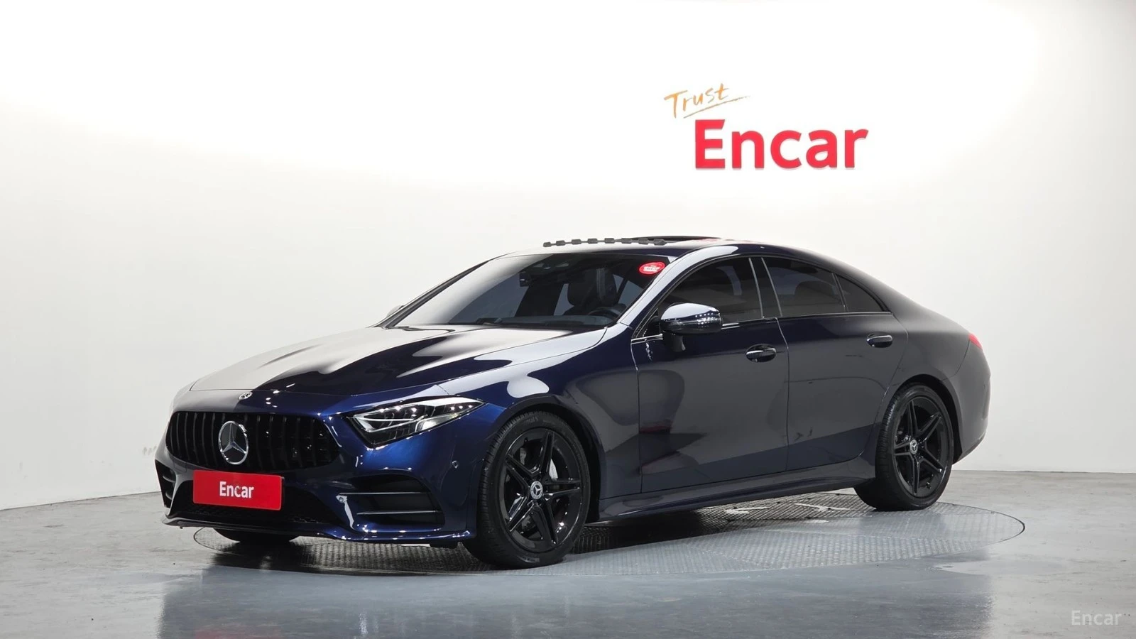 Mercedes-Benz CLS 300 DIESEL* AMG LINE* PANO* NAVI* ПОДГРЕВ* 