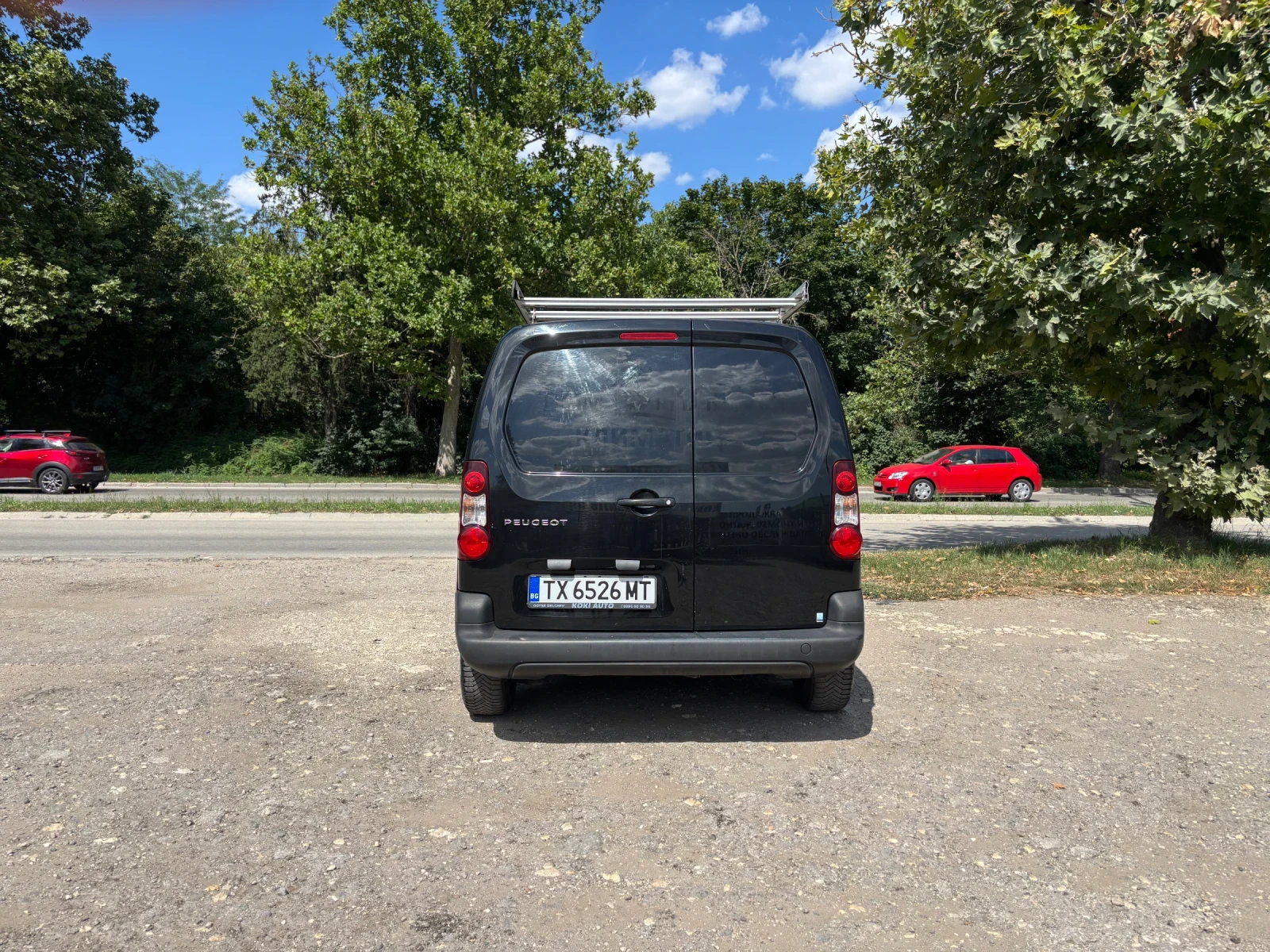 Peugeot Partner Товарен, снимка 8 - Автомобили и джипове - 55476970