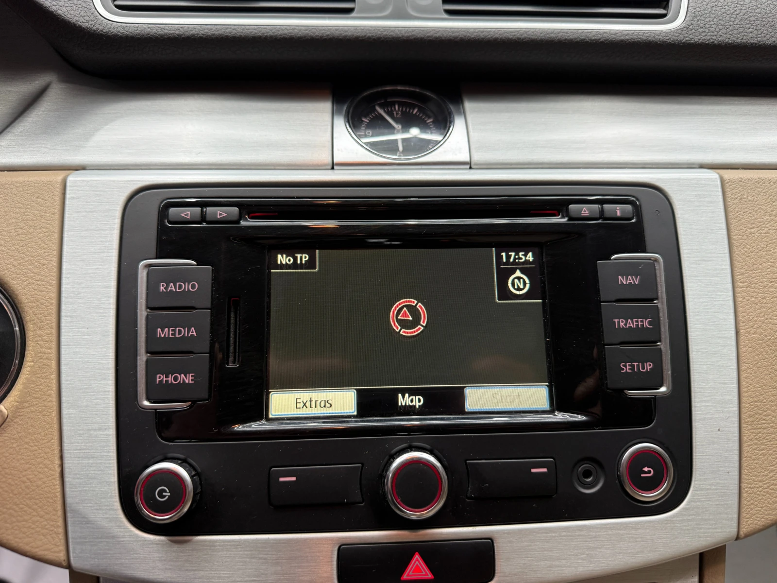VW Passat 2.0d 177 к.с., снимка 14 - Автомобили и джипове - 55725741