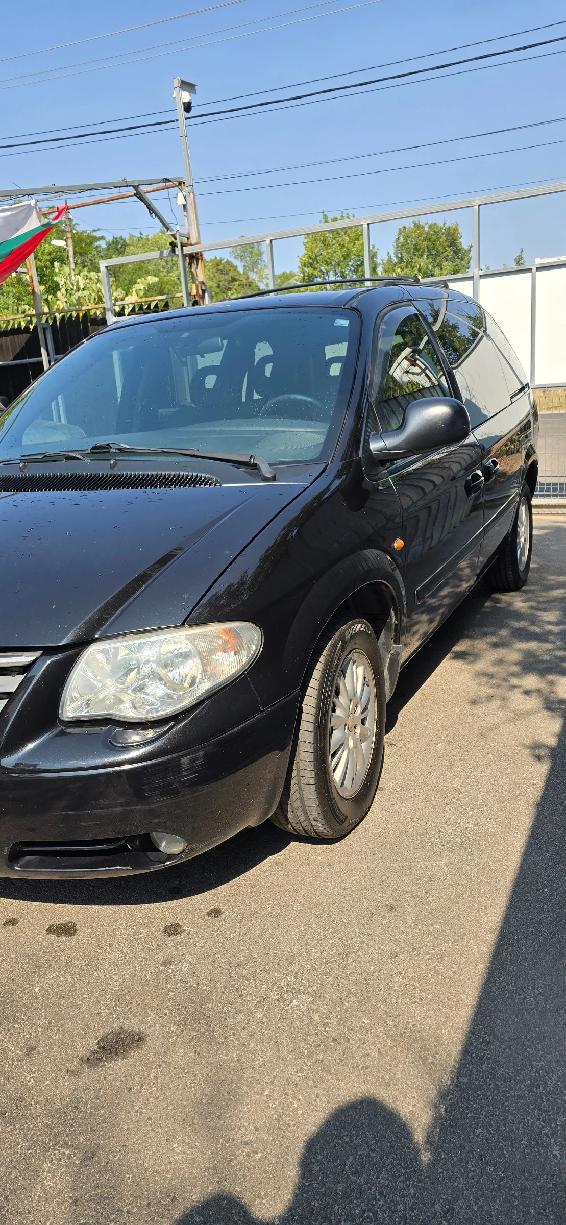 Chrysler Voyager 2.8CRD, снимка 2 - Автомобили и джипове - 55768314