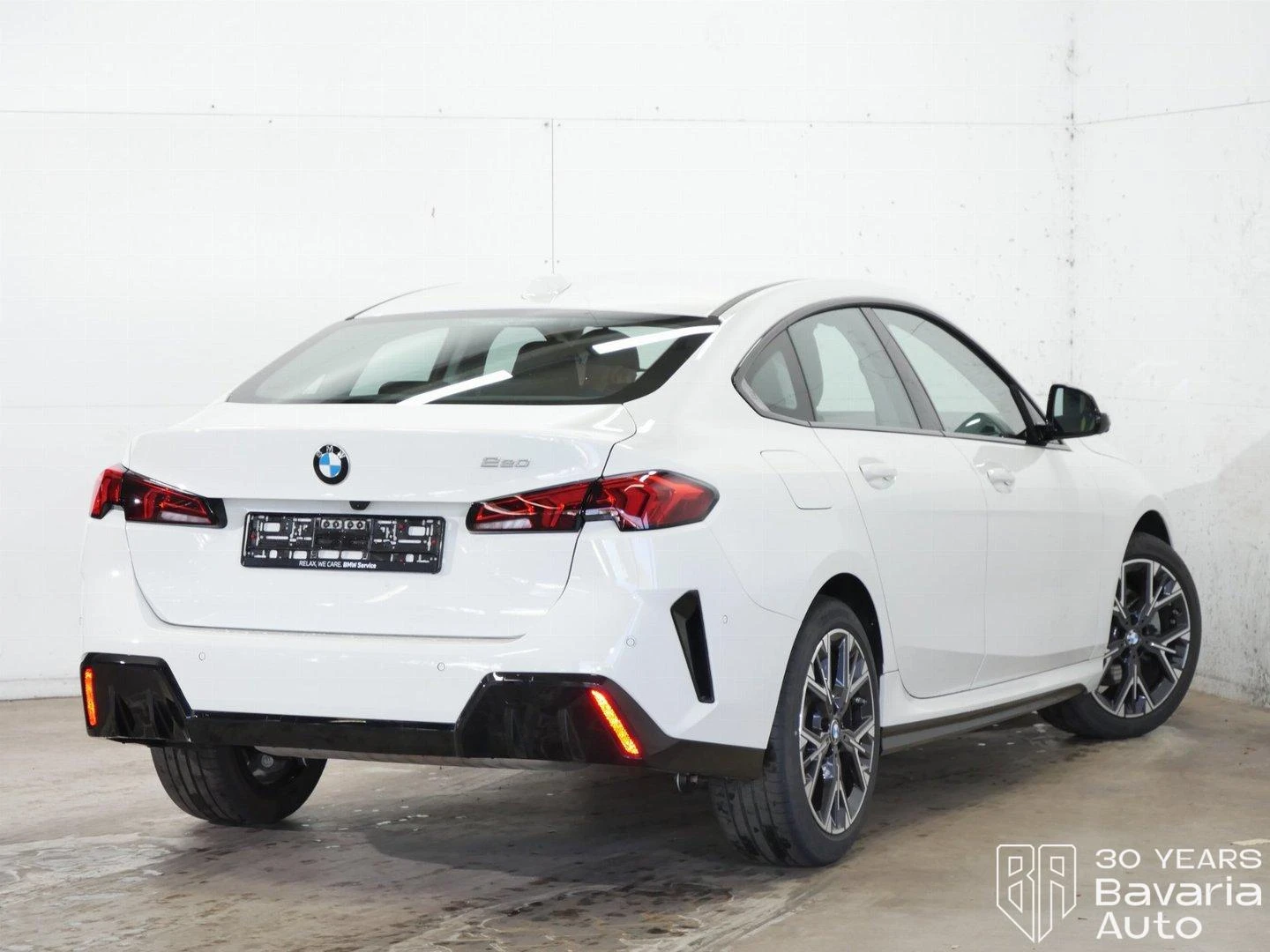 BMW 220 Gran Coupe Steptronic, снимка 3 - Автомобили и джипове - 56302714