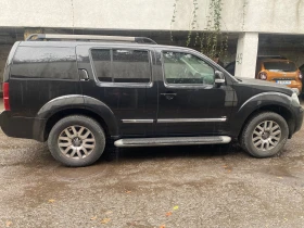 Nissan Pathfinder 3000 CDTI 4x4, снимка 4