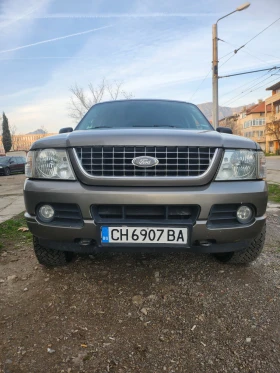 Ford Explorer 4.6, снимка 1