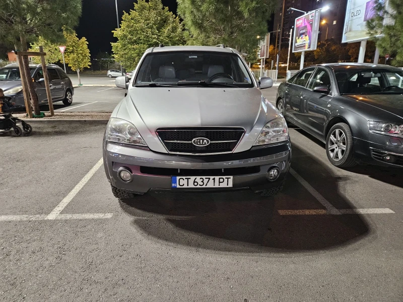 Kia Sorento 2.5 CRD, снимка 2 - Автомобили и джипове - 48403517