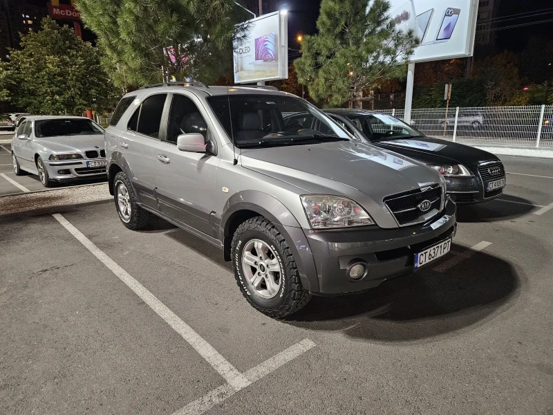 Kia Sorento 2.5 CRD, снимка 1 - Автомобили и джипове - 48403517