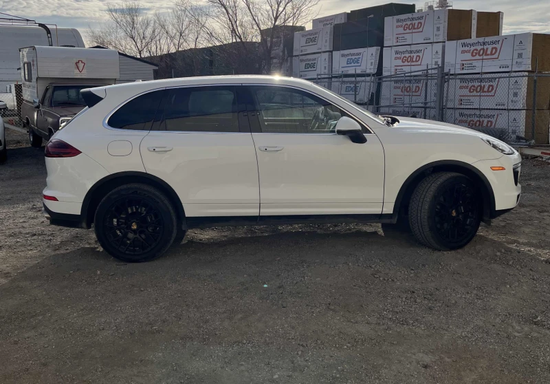 Porsche Cayenne, снимка 6 - Автомобили и джипове - 52749767