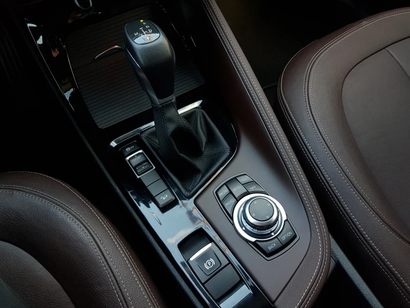 BMW X1 25D-231 к.с. EURO 6B ЛИЗИНГ, снимка 13 - Автомобили и джипове - 52707406