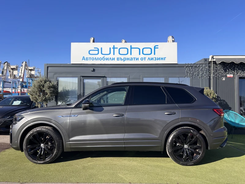 VW Touareg R-Line/3.0TDI/286K.C./8АТ/Matrix/Head-up, снимка 2 - Автомобили и джипове - 52937213