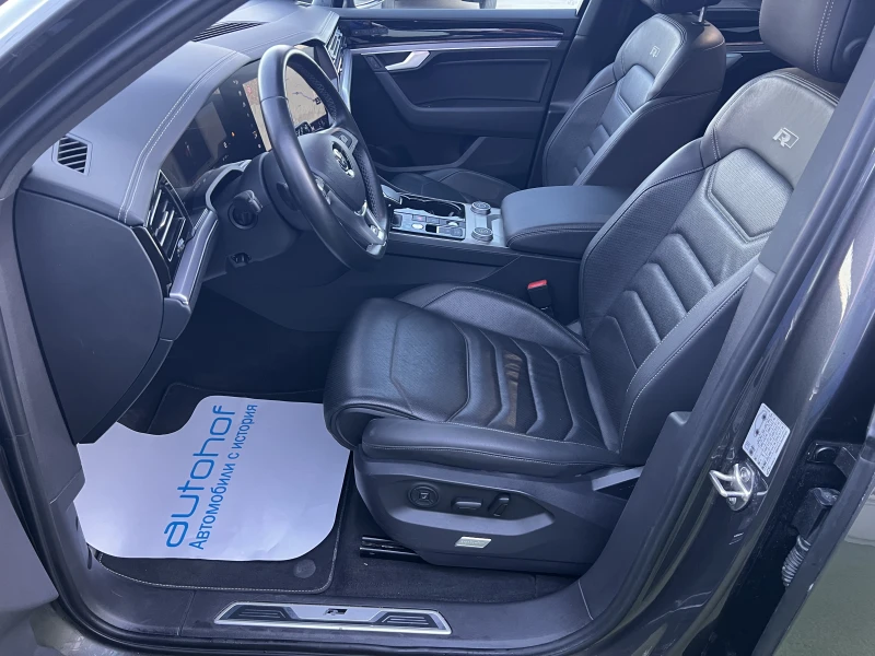 VW Touareg R-Line/3.0TDI/286K.C./8АТ/Matrix/Head-up, снимка 8 - Автомобили и джипове - 52937213