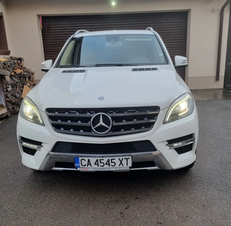 Mercedes-Benz ML 350 Блутек 4матик бяла перла - 34600 лв. / 17690.70 € - 65881080 1