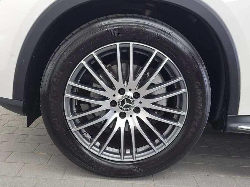 Mercedes-Benz GLC 220 2.0 654820 Automatic, снимка 5 - Автомобили и джипове - 55753117