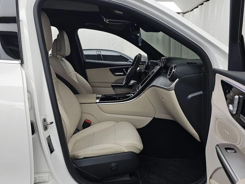 Mercedes-Benz GLC 220 2.0 654820 Automatic, снимка 11 - Автомобили и джипове - 55753117