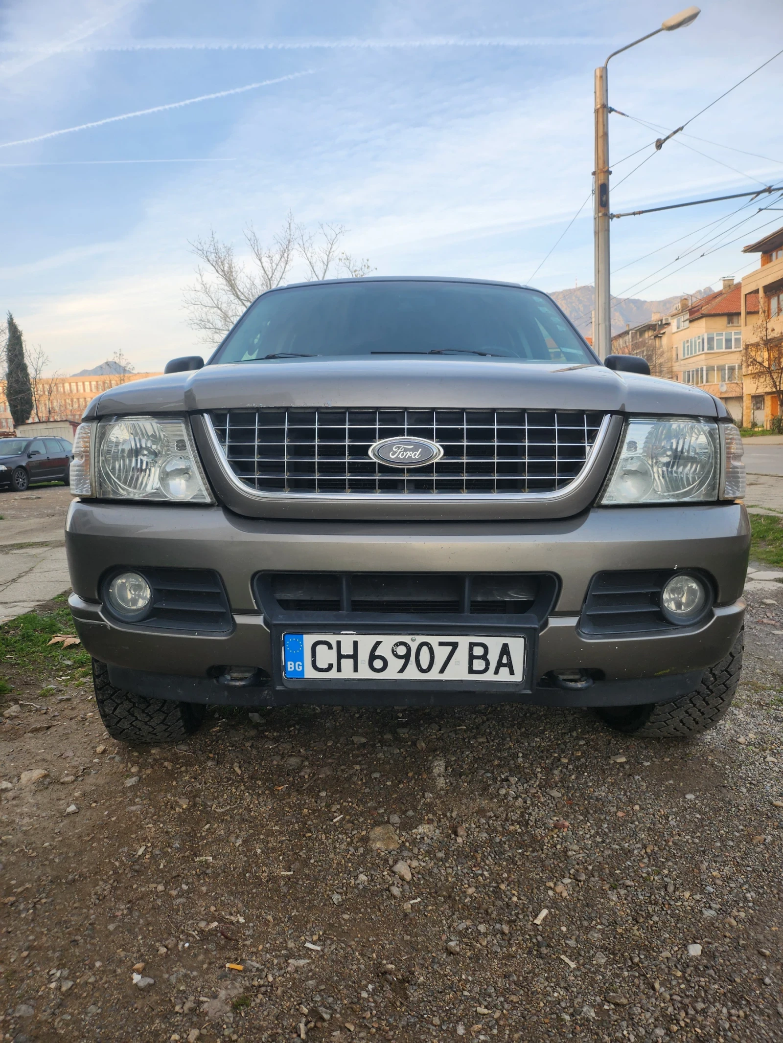 Ford Explorer 4.6, снимка 1