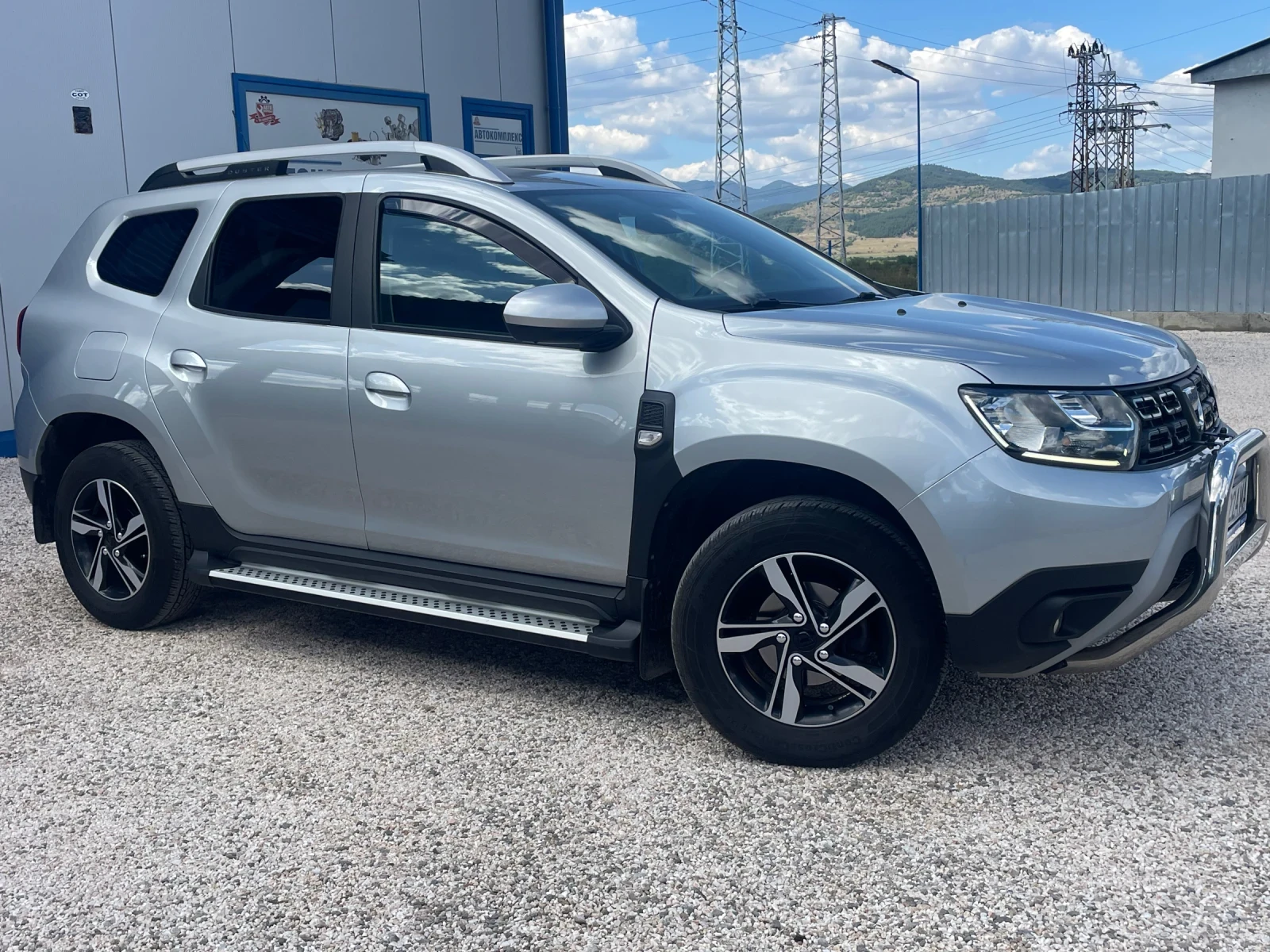 Dacia Duster 1.6 116к.с. - изображение 8