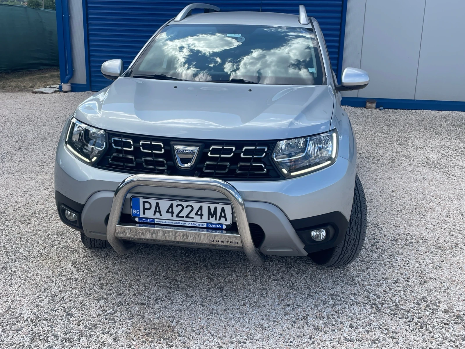 Dacia Duster 1.6 116к.с. - изображение 2