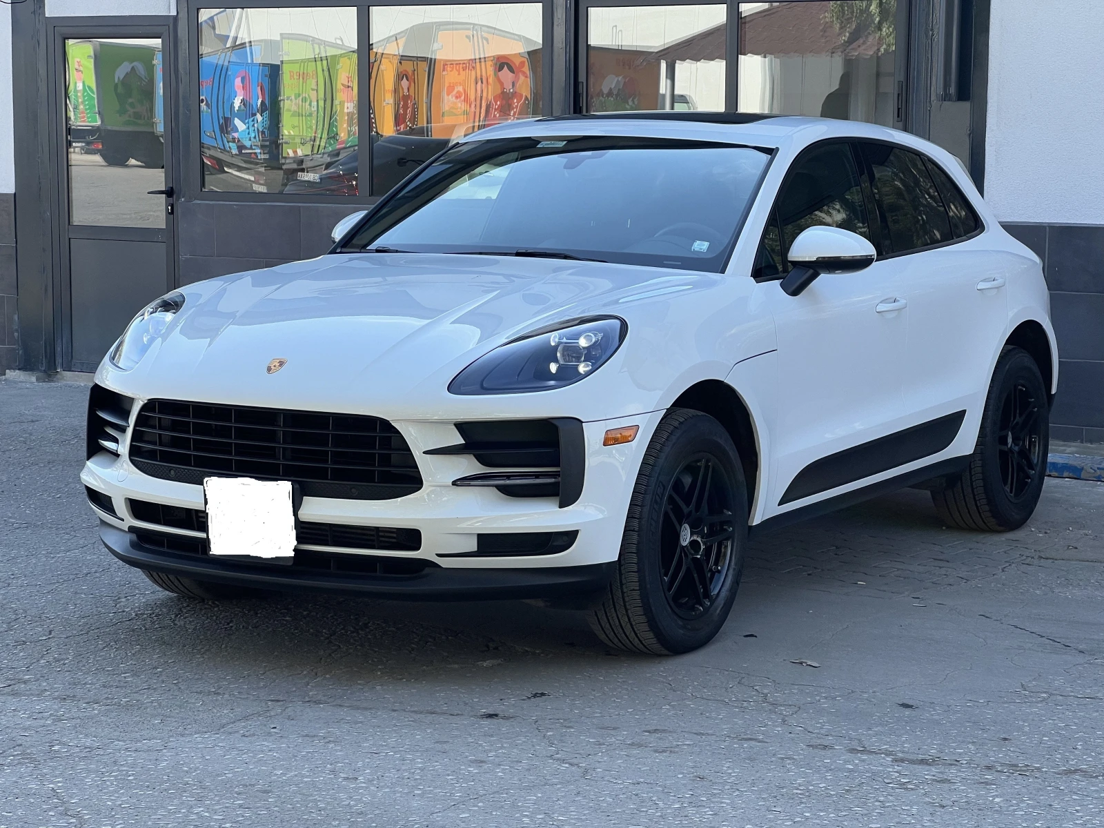 Porsche Macan - [1] 