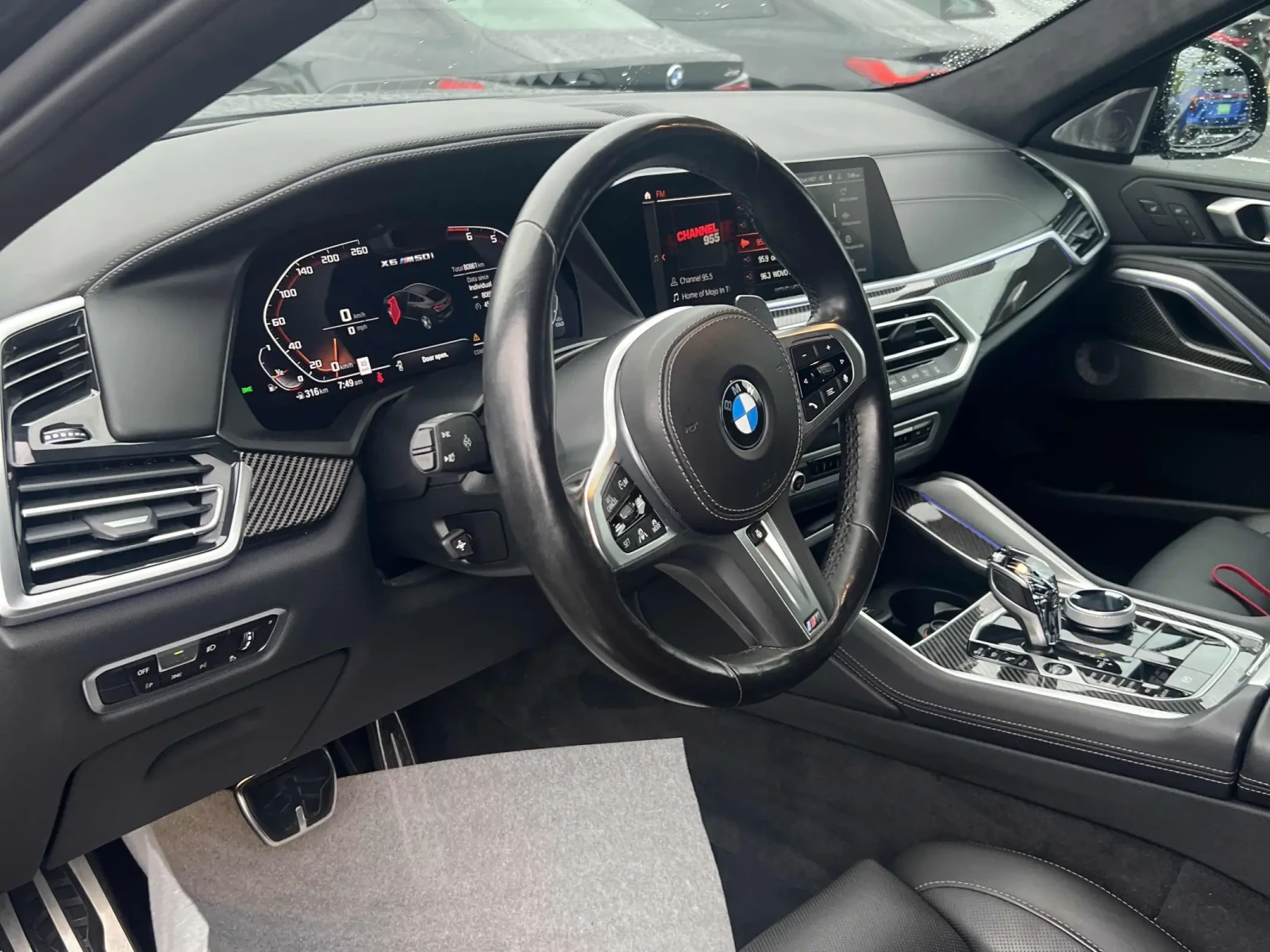 BMW X6 * M50i* * АВТОКРЕДИТ* * ЦЕНА ДО БЪЛГАРИЯ*  - изображение 5