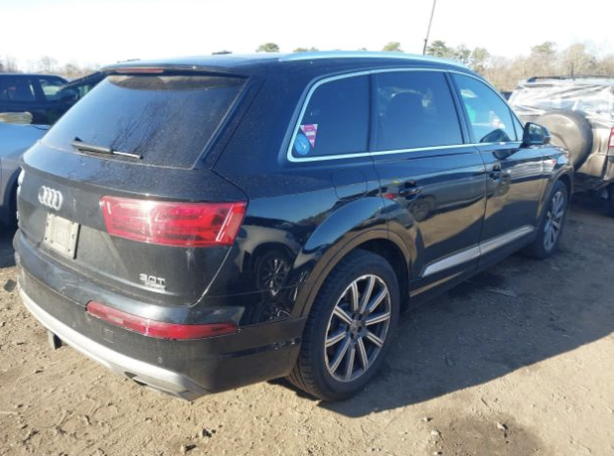 Audi Q7 Bose, дистроник, панорама, обдухване, хед ъп, key  - изображение 4