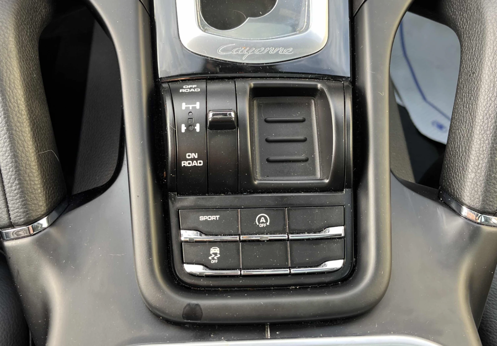 Porsche Cayenne  - изображение 9