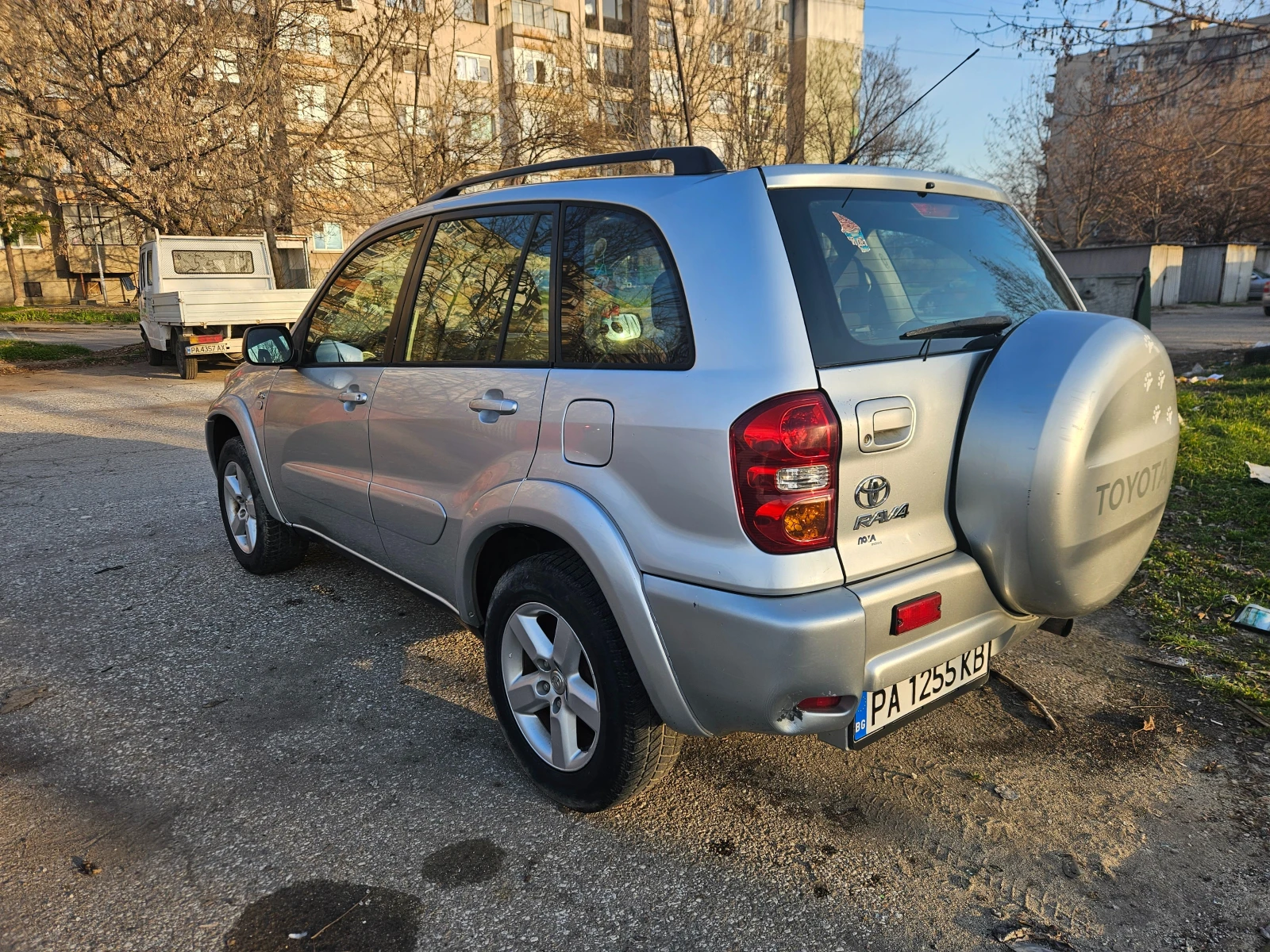 Toyota Rav4 D4D - изображение 3