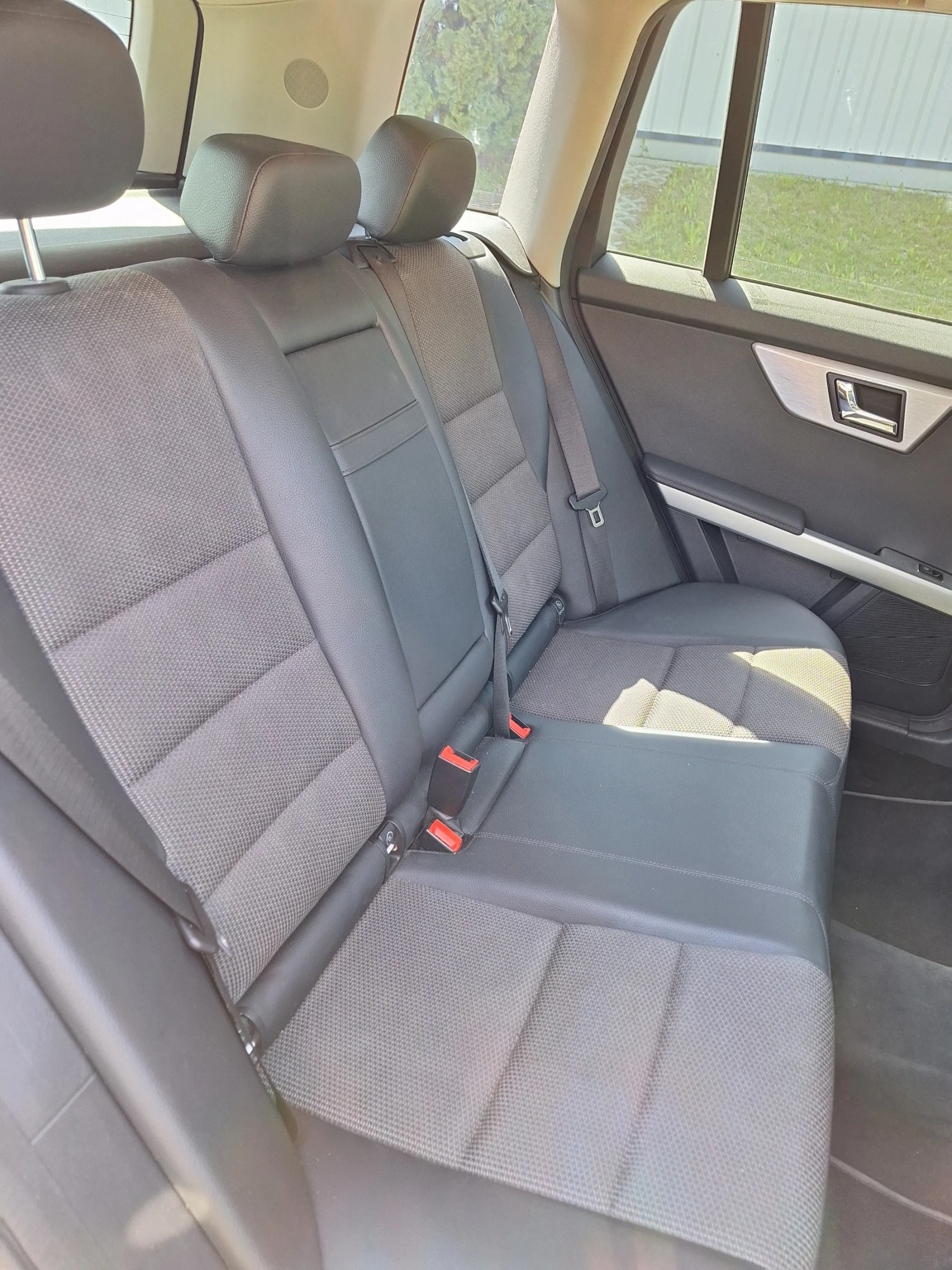 Mercedes-Benz GLK 220, снимка 12 - Автомобили и джипове - 54066184