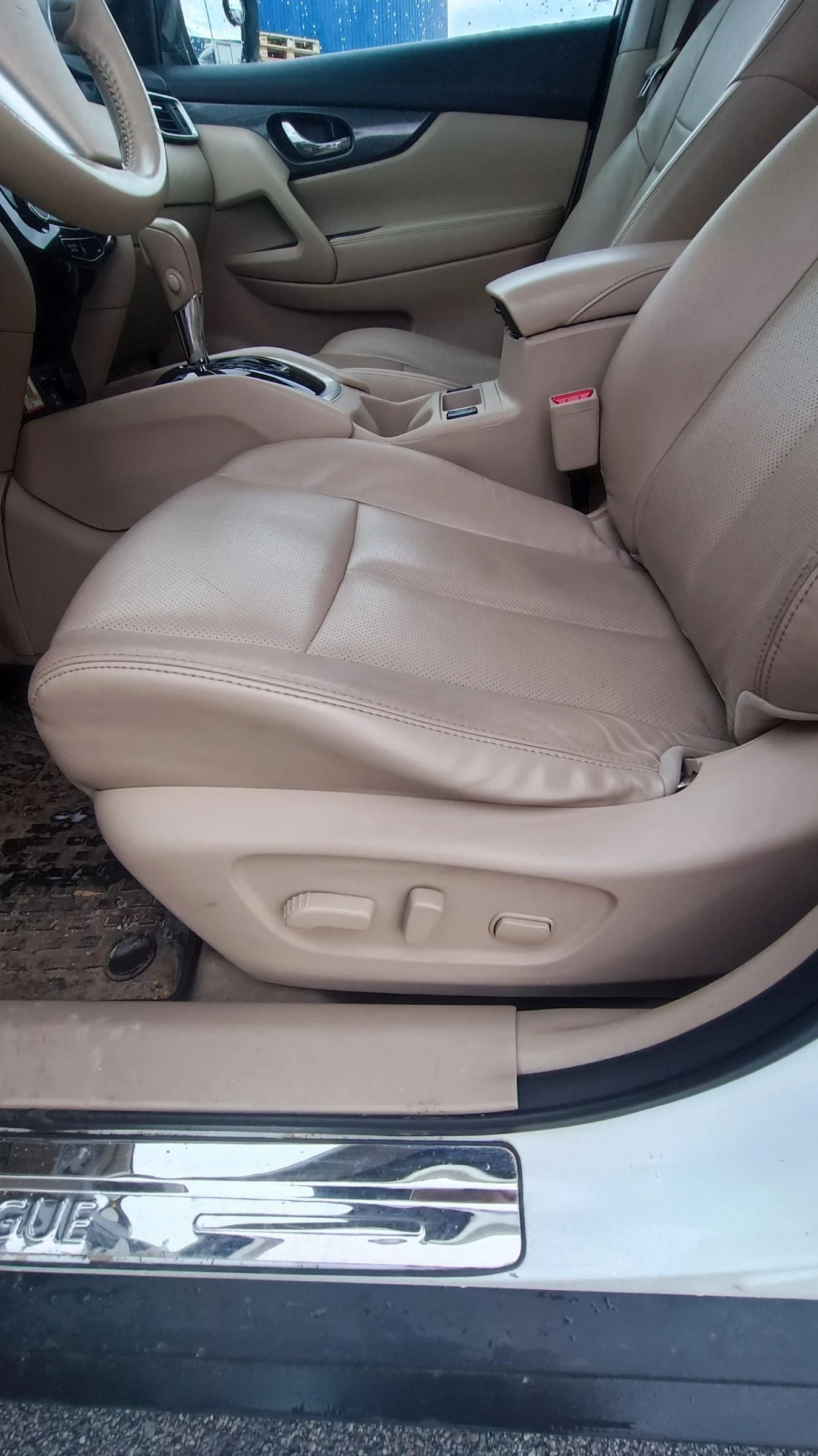 Nissan Rogue 2.5 SL, снимка 7 - Автомобили и джипове - 54227154